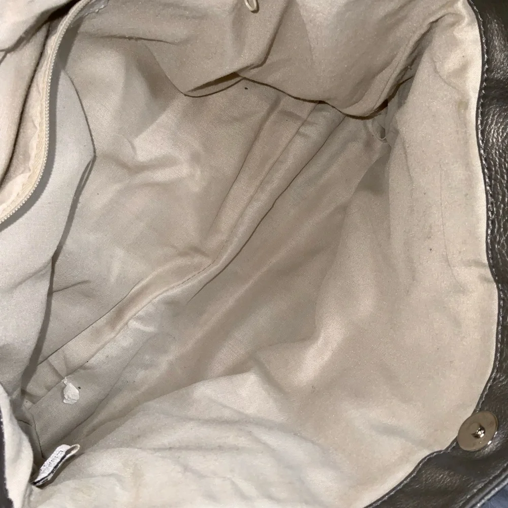 Nine West Platinum Slouch Satchel Purse Buckle Accents Medium Great Condition